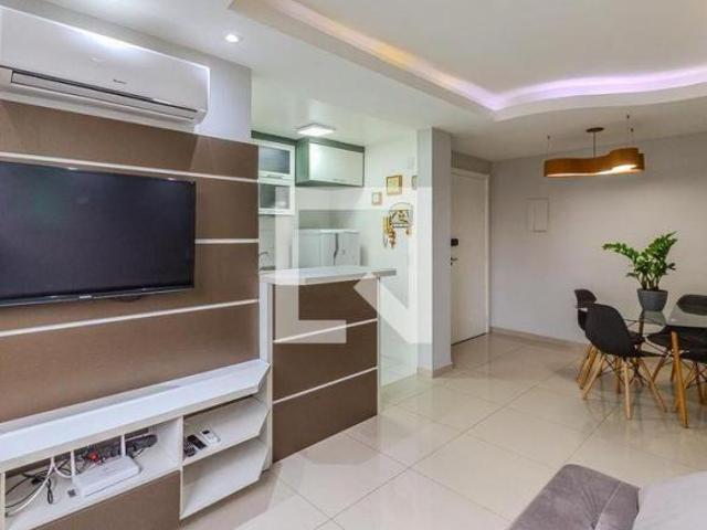 Apartamento à Venda Camaquã, 3 Quartos, 64 m² Porto Alegre