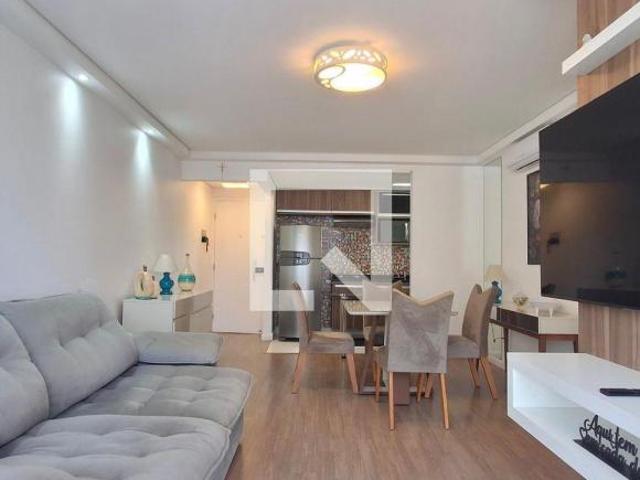 Apartamento à Venda Cambuí, 2 Quartos, 64 m2