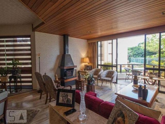 Apartamento à Venda Campo Belo, 3 Quartos, 160 m2