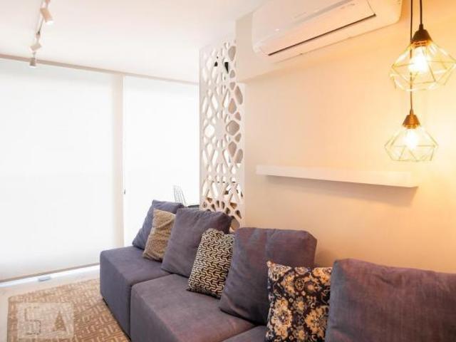 Apartamento à Venda Campo Belo, 2 Quartos, 61 m2