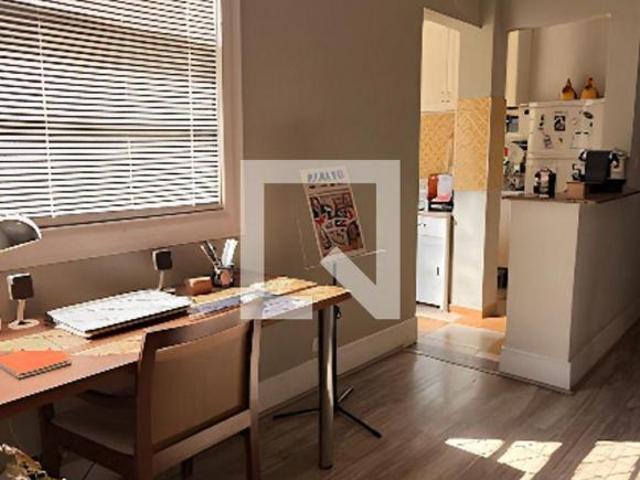 Apartamento à Venda Campos Elíseos, 1 Quarto, 66 m2