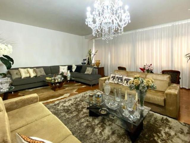 Apartamento à Venda Centro, 4 Quartos, 300 m2