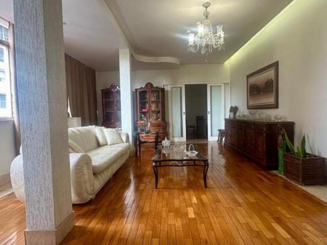 Apartamento à Venda Centro, 5 Quartos, 350 m2