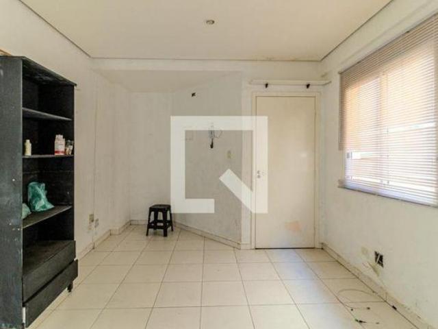 Apartamento à Venda Centro, 1 Quarto, 44 m2