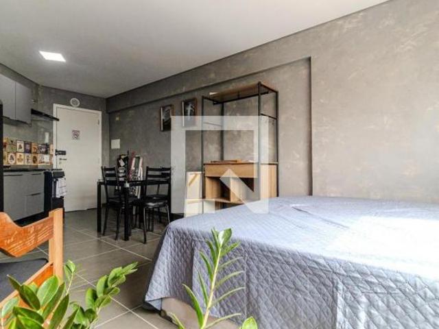 Apartamento à Venda Centro, 1 Quarto, 27 m2