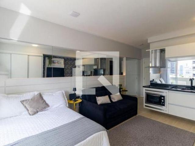Apartamento à Venda Centro, 1 Quarto, 33 m² Curitiba