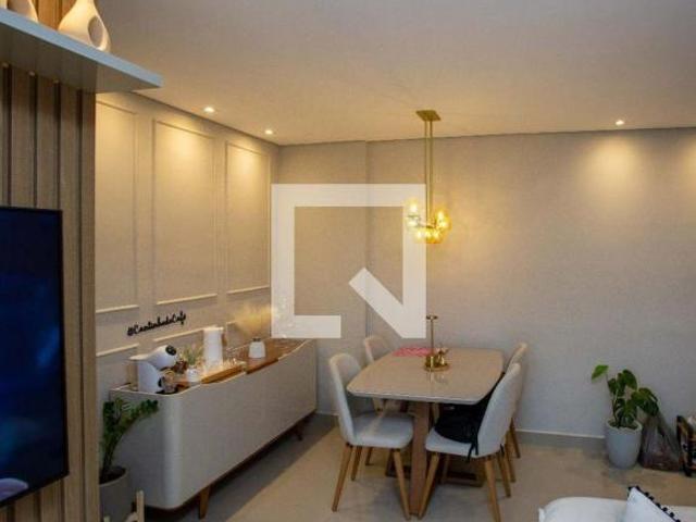 Apartamento à Venda Centro, 2 Quartos, 49 m2