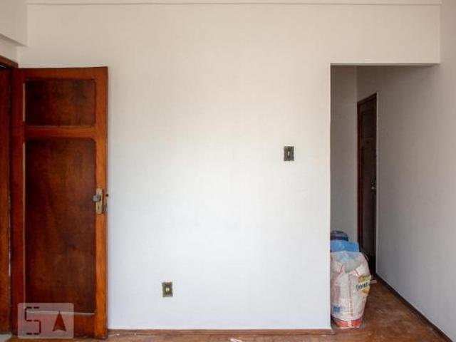 Apartamento à Venda Centro, 3 Quartos, 130 m2