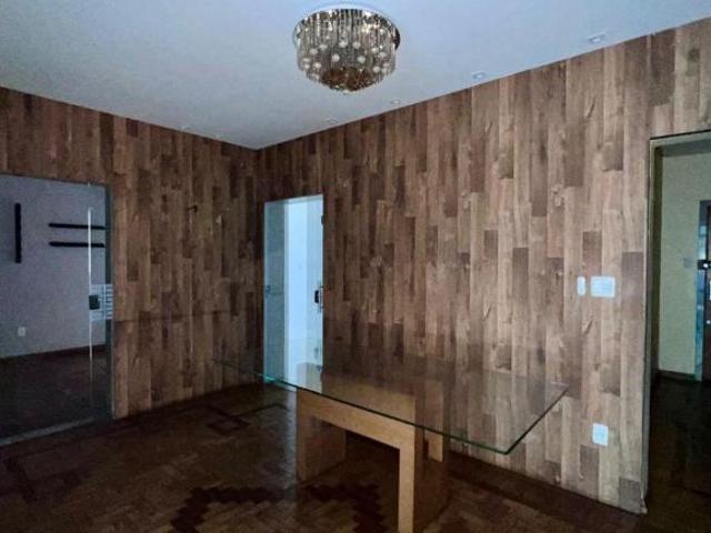 Apartamento à Venda Centro, 3 Quartos, 150 m2