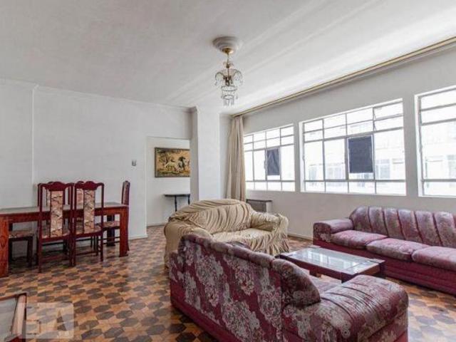 Apartamento à Venda Centro, 3 Quartos, 150 m² Curitiba