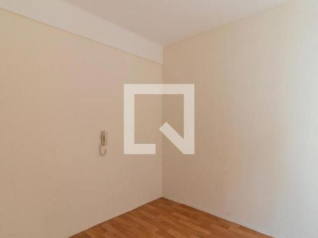 Apartamento à Venda Centro Histórico, 1 Quarto, 26 m² Porto Alegre