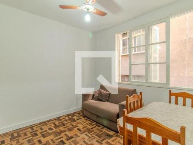 Apartamento à Venda Centro Histórico, 1 Quarto, 33 m² Porto Alegre