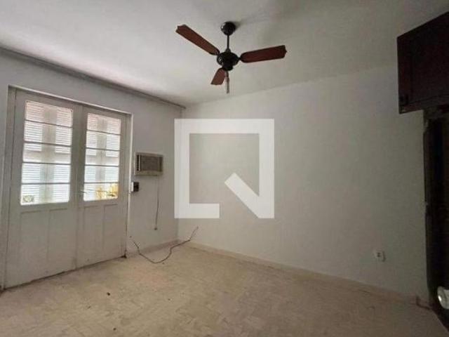 Apartamento à Venda Cidade Baixa, 3 Quartos, 118 m² Porto Alegre