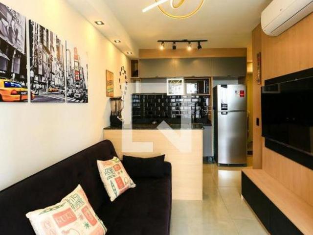 Apartamento à Venda Cidade Jardim, 2 Quartos, 40 m² São Paulo