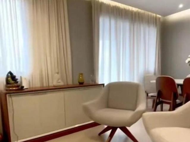 Apartamento à venda com 4 quartos, sendo 1 suíte, no condomínio Alegria, Guarulhos