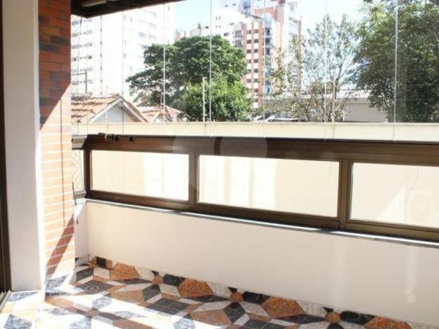 Conforto e claridade em 4 dormitórios e 3 vagas com lazer na Vila Leopoldina!