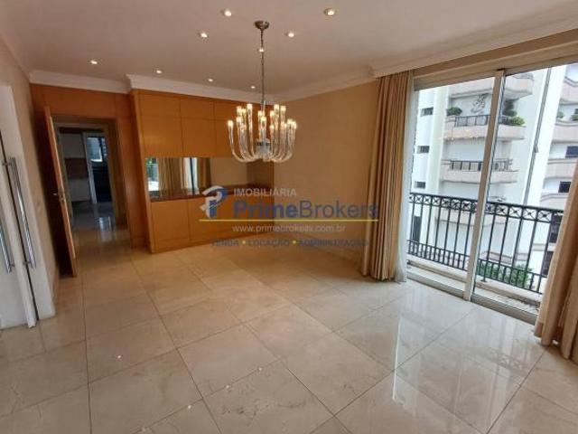 Apartamento à venda com 532 m², 4 suítes varanda 6 vaga Paraiso