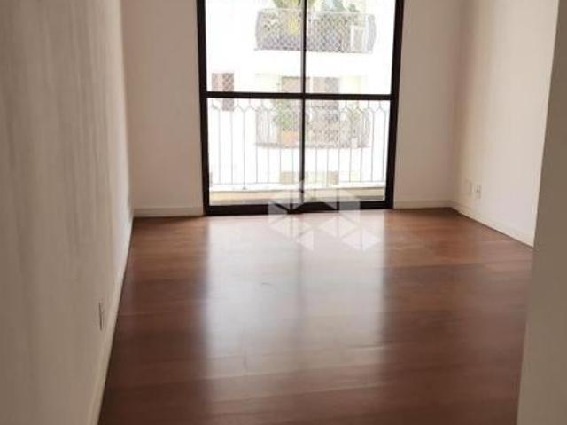 Apartamento à venda com 61m², 2 quartos e 1 vaga, Na lapa