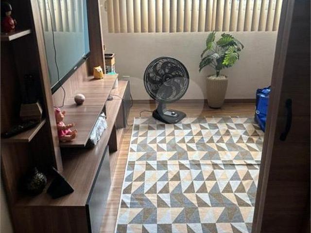 Apartamento à venda com 72m², com 2 quartos e 1 vaga