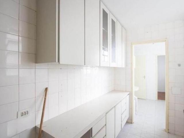 Apartamento à venda com 85m², 3 quartos e 1 vaga.