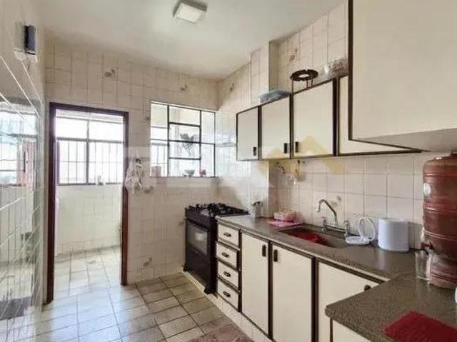 Apartamento à Venda com 03 Quartos no Bairro Sidil em Divinópolis MG