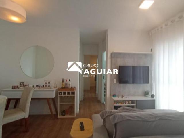 Apartamento à venda com 02 dormitórios em Valinhos/SP