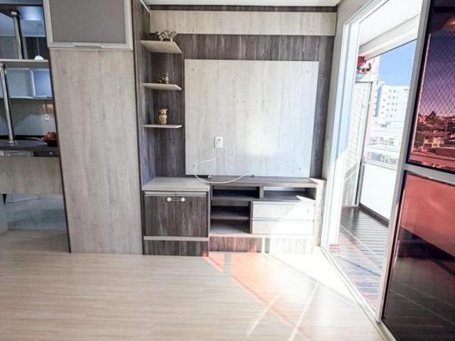 Apartamento à venda com 02 dormitórios semi mobiliado no Jardim Eldorado em Caxias do Sul