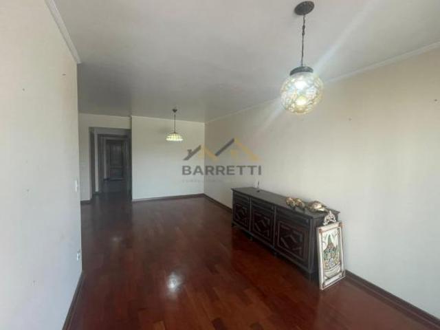 Apartamento à venda com 103m², 3 quartos sendo 1 suíte, 2 banheiros e 1 vaga de