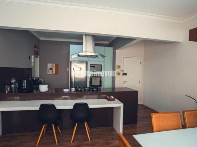 Apartamento à venda com 104m², 2 quartos e 1 vaga