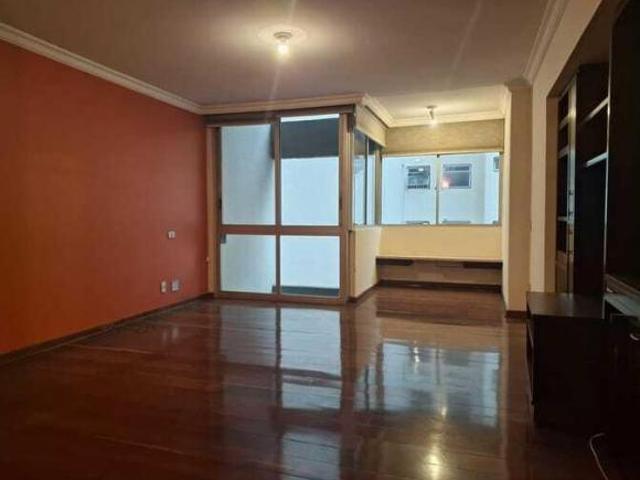 Apartamento à Venda com 127m², 3 dormitórios, 1 suíte, 1 sala e 2 vagas!