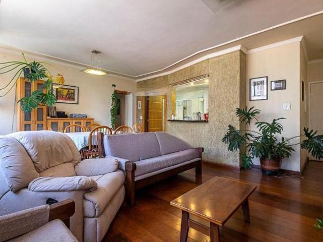 Apartamento à venda com 139m², 3 quartos e 1 vaga em Pinheiros
