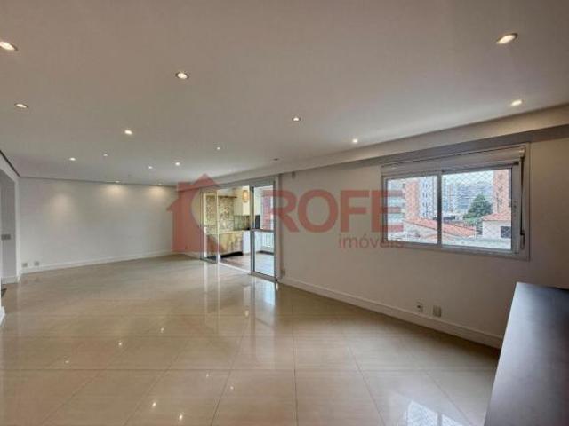 Apartamento à venda com 143m² Chácara Santo Antônio, São Paulo SP