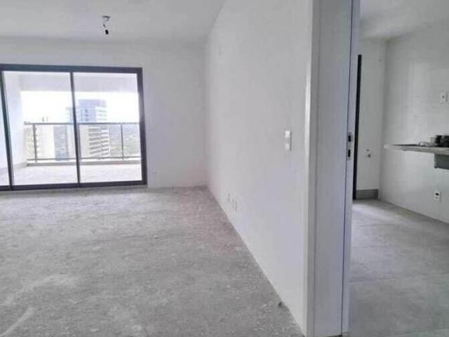 Apartamento à Venda com 157m², 3 dormitórios, 3 suítes, 1 sala e 2 vagas!