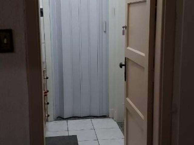 Apartamento à venda com 1 quarto e 40 m² por R$ 290.000