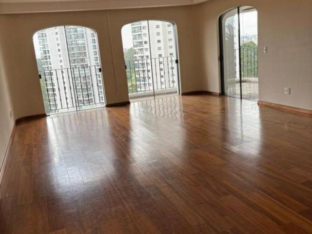 Apartamento a venda com 280 m² com 4 quartos 4 vagas em Jardim Marajoara São Paulo SP
