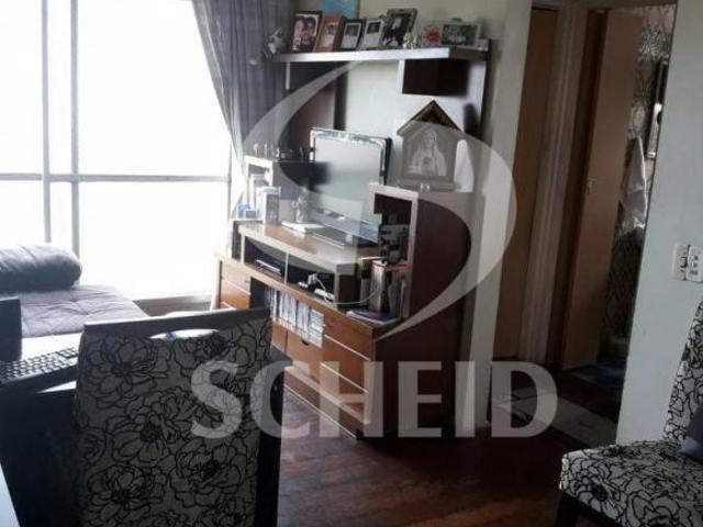 Apartamento a venda com 2 dormitórios e 1 vaga no Alto da Boa Vista