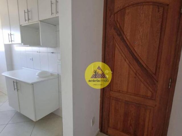 Apartamento à venda com 2 dormitórios e 1 vaga, 53m2 R$ 350.000,00 Parque Maria Domitila São P