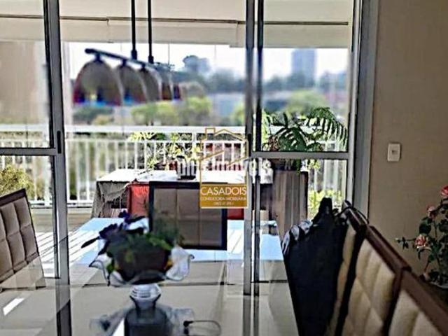 Apartamento à Venda com 2 Quartos, 2 Vagas e Varanda Gourmet no Jardim Marajoara