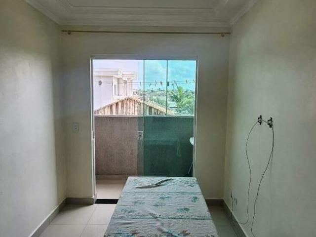 Apartamento á venda com 2 quartos no bairro Eucaliptos em Fazenda Rio Grande PR