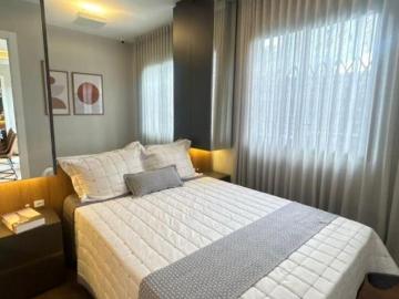 Apartamento á venda com 2 quartos no prado velho