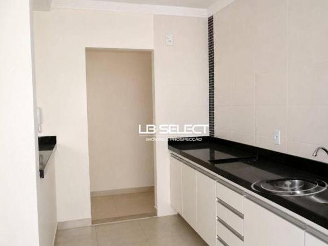Apartamento à venda com 2 quartos por R$300.000,00 Alto Umuarama Uberlândia/MG