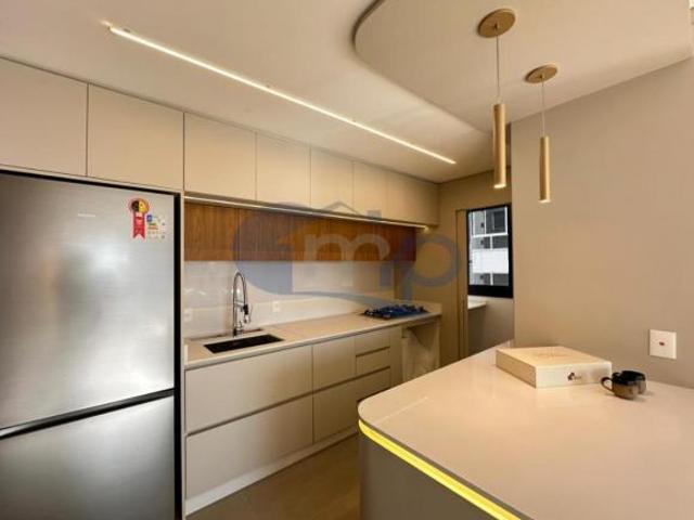 Apartamento a venda com 2 suites no centro de Torres/RS