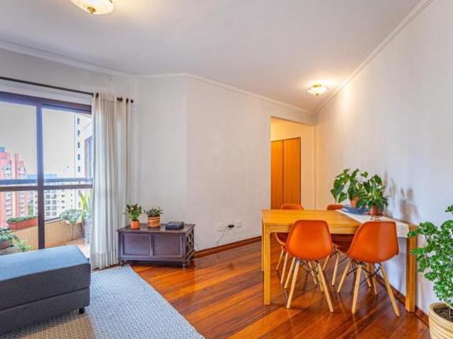 Apartamento á Venda com 2 sacadas, 3 Quartos sendo1 Suíte, 1 vaga no Bairro da Saúde