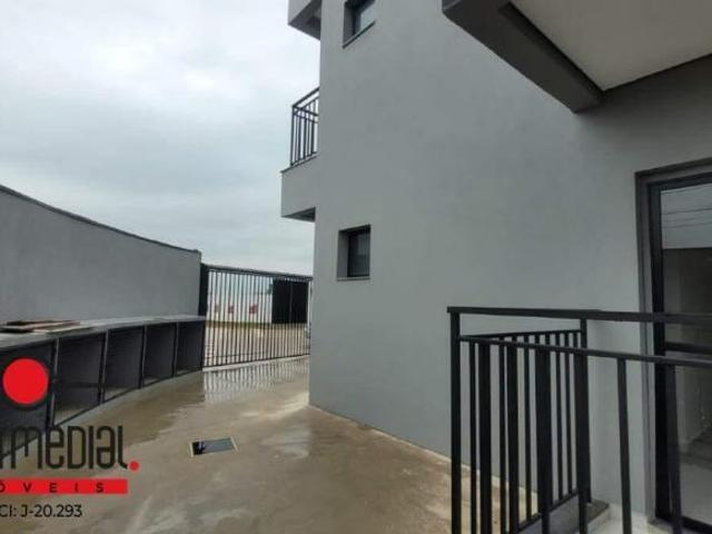 Apartamento à venda com 3 dormitórios com 3 suítes em excelente localização