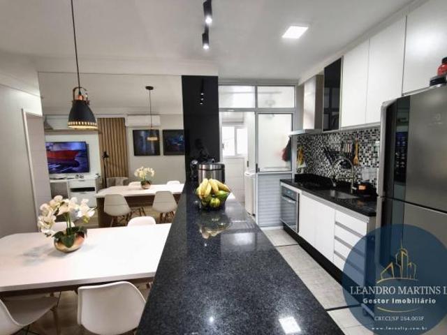 Apartamento à venda com 3 dormitórios e 72m² em Interlagos SP