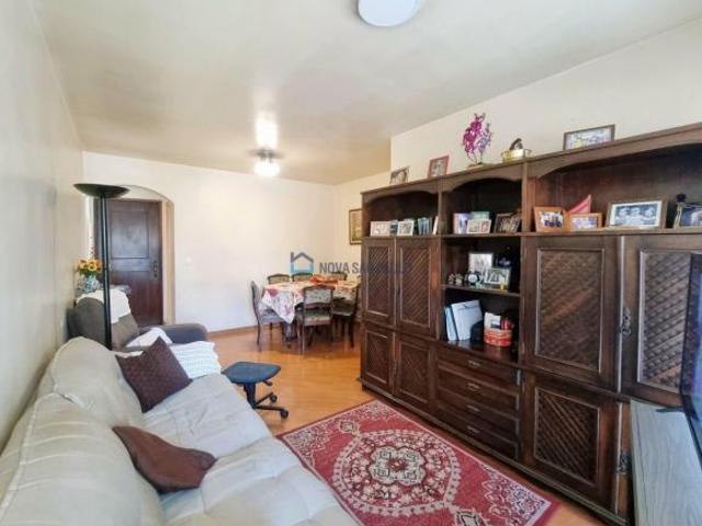 Apartamento à venda, com 3 quartos, 1 suíte, 1 vaga, na Saúde