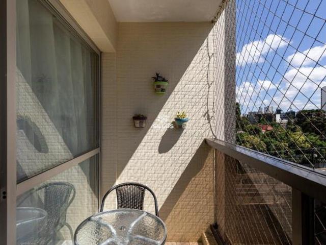 Apartamento à venda com 3 quartos no Centro em Curitiba