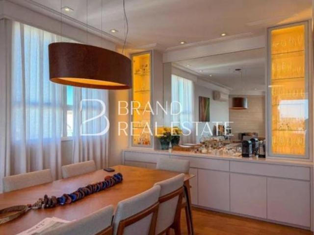 Apartamento à venda com 3 suítes, 193 m² Andar altíssimo e quadra de tênis no Campo Belo