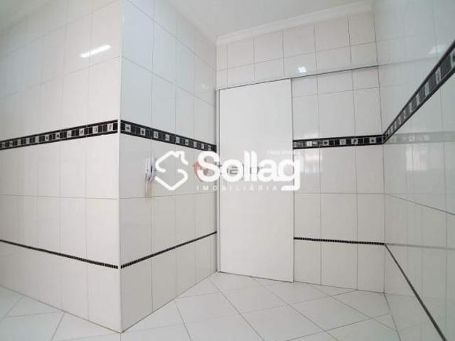 Apartamento à venda com três dormitórios no Condomínio Quinta das Jabuticabas em Valinhos