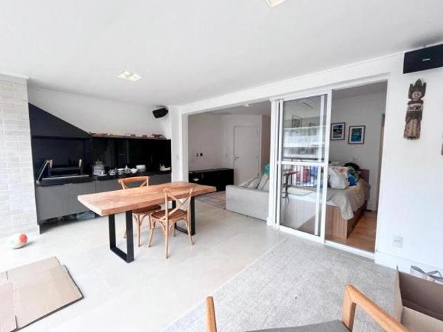 Apartamento a venda com varanda gourmet em Santana